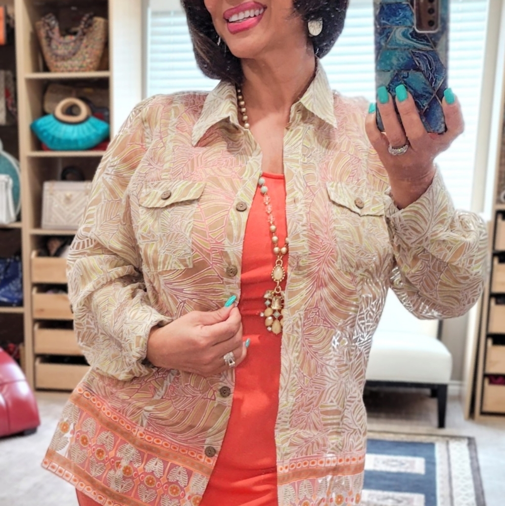 🎈Gorgeous Attitude button up shirt/blouse